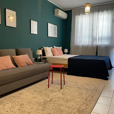 Glarus By Park דירה